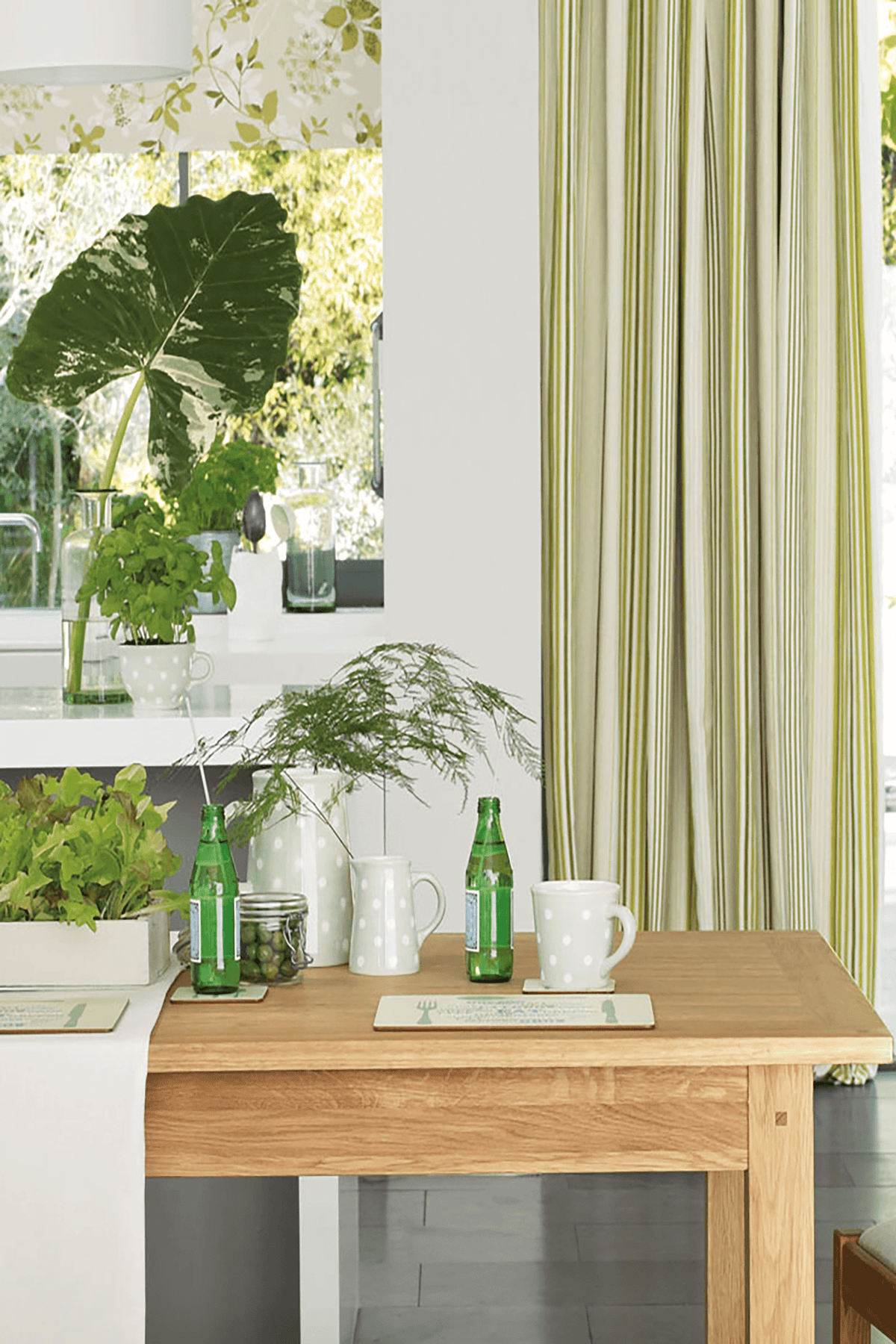 Milton valgomojo stalas su prailginimu