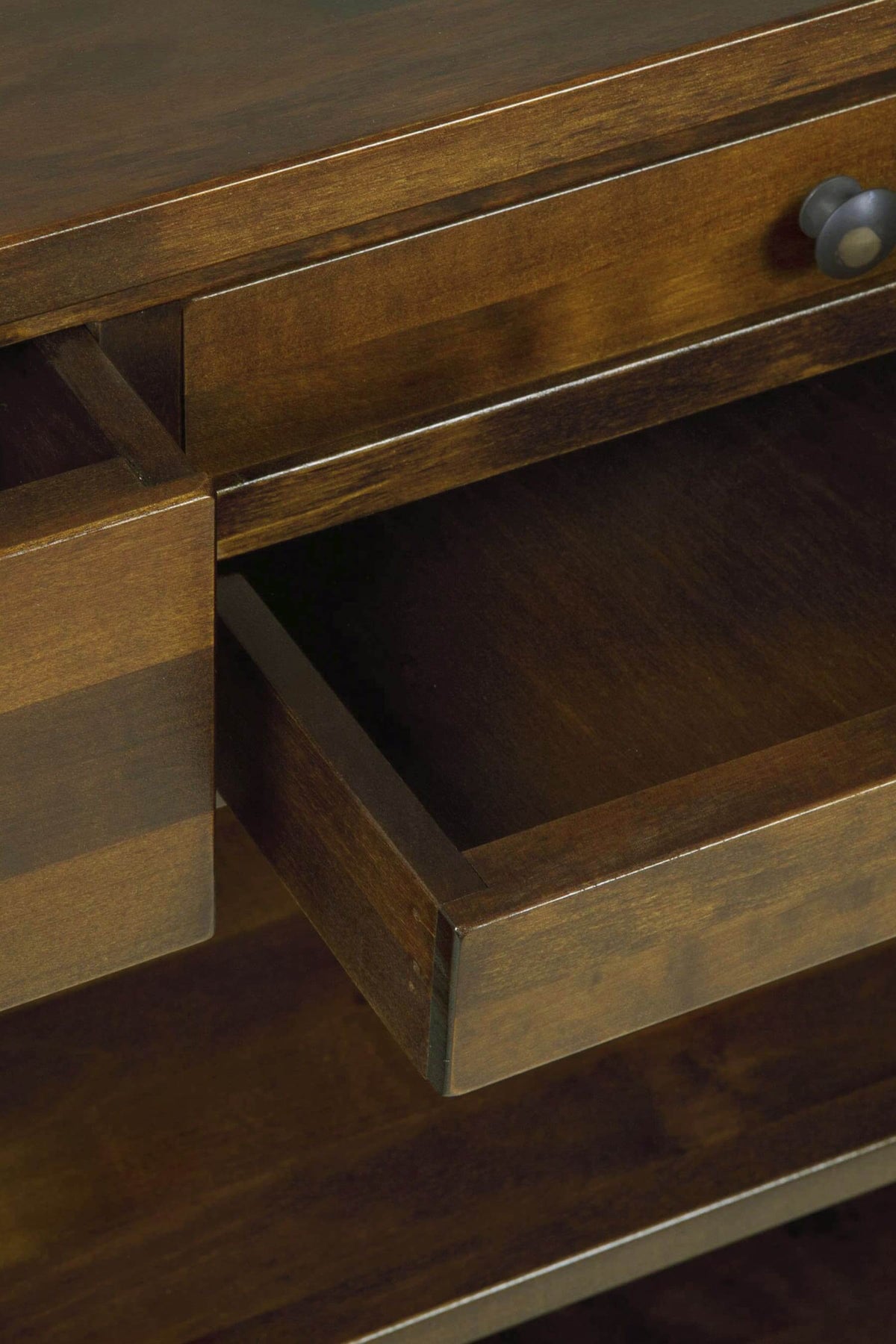 Garrat konsolė su 4 stalčiais