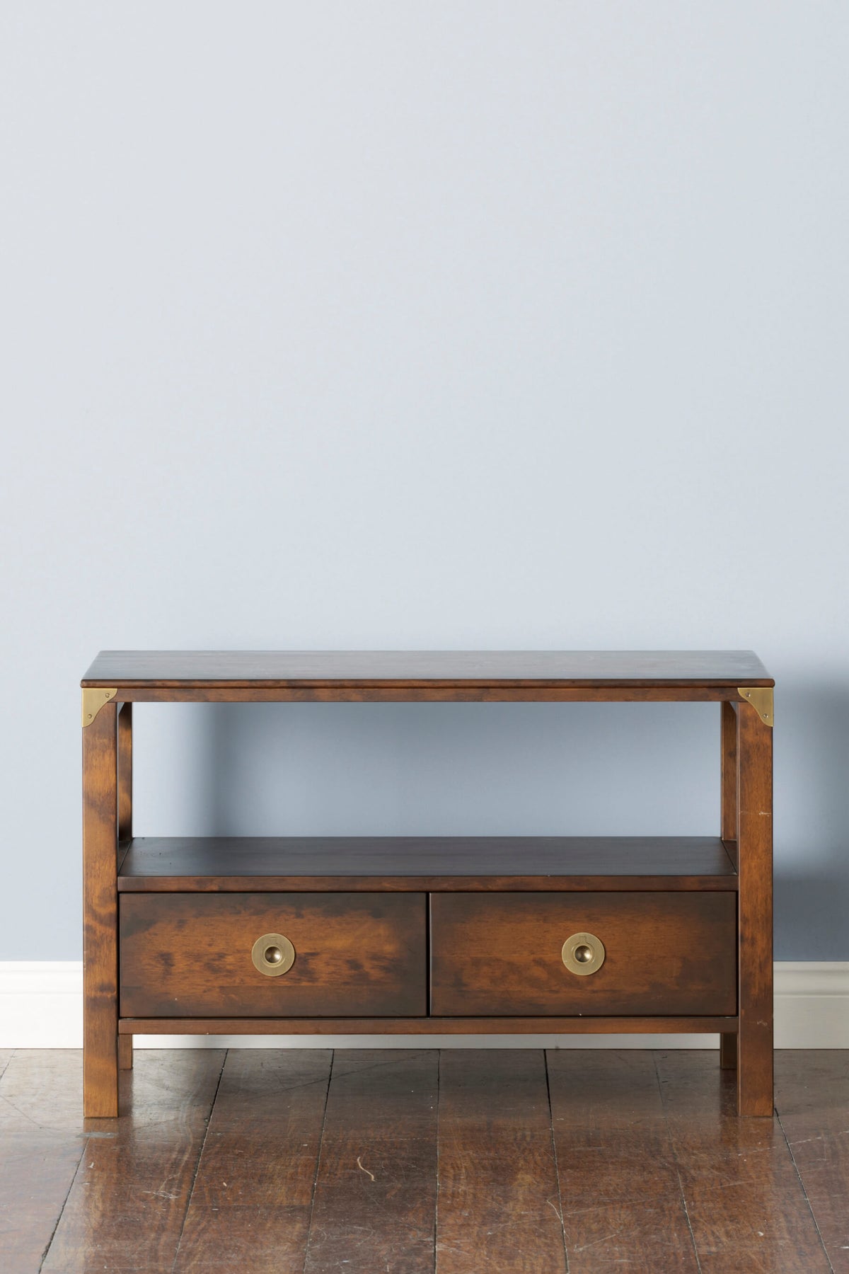 Balmoral TV staliukas su 2 stalčiais