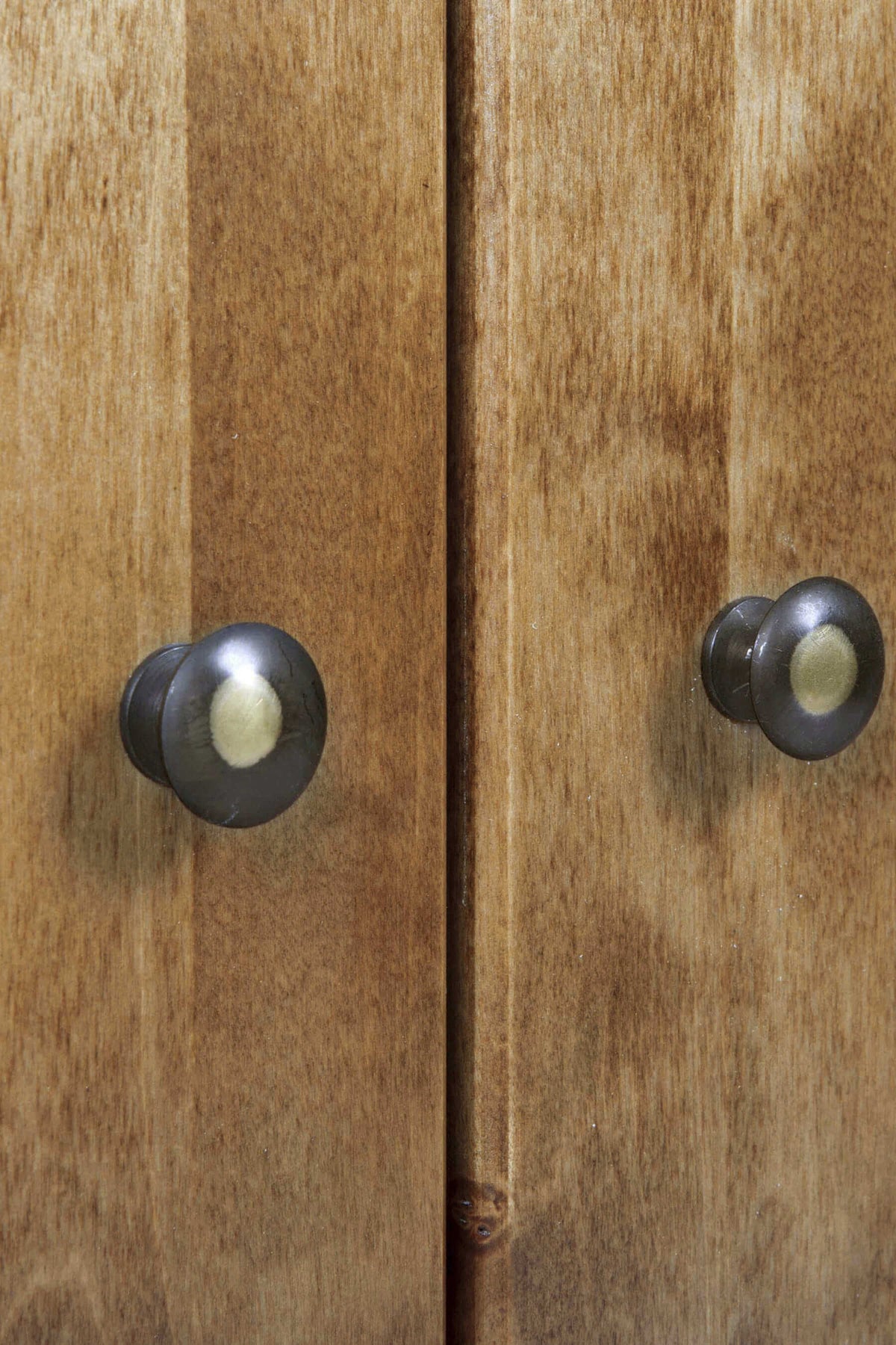 Garrat 2 durų siaura komoda su 2 stalčiais