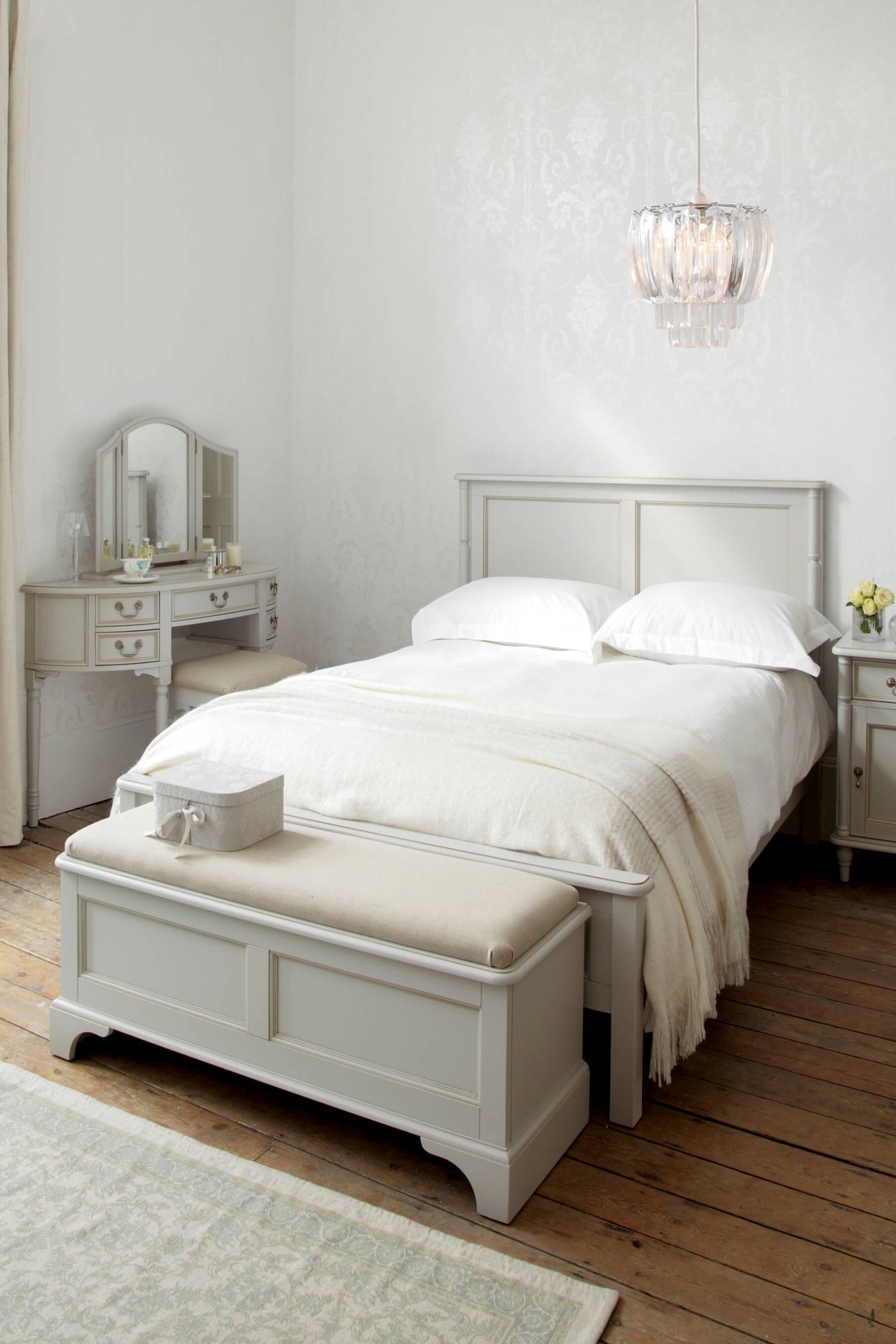 Clifton patalynės dėžė