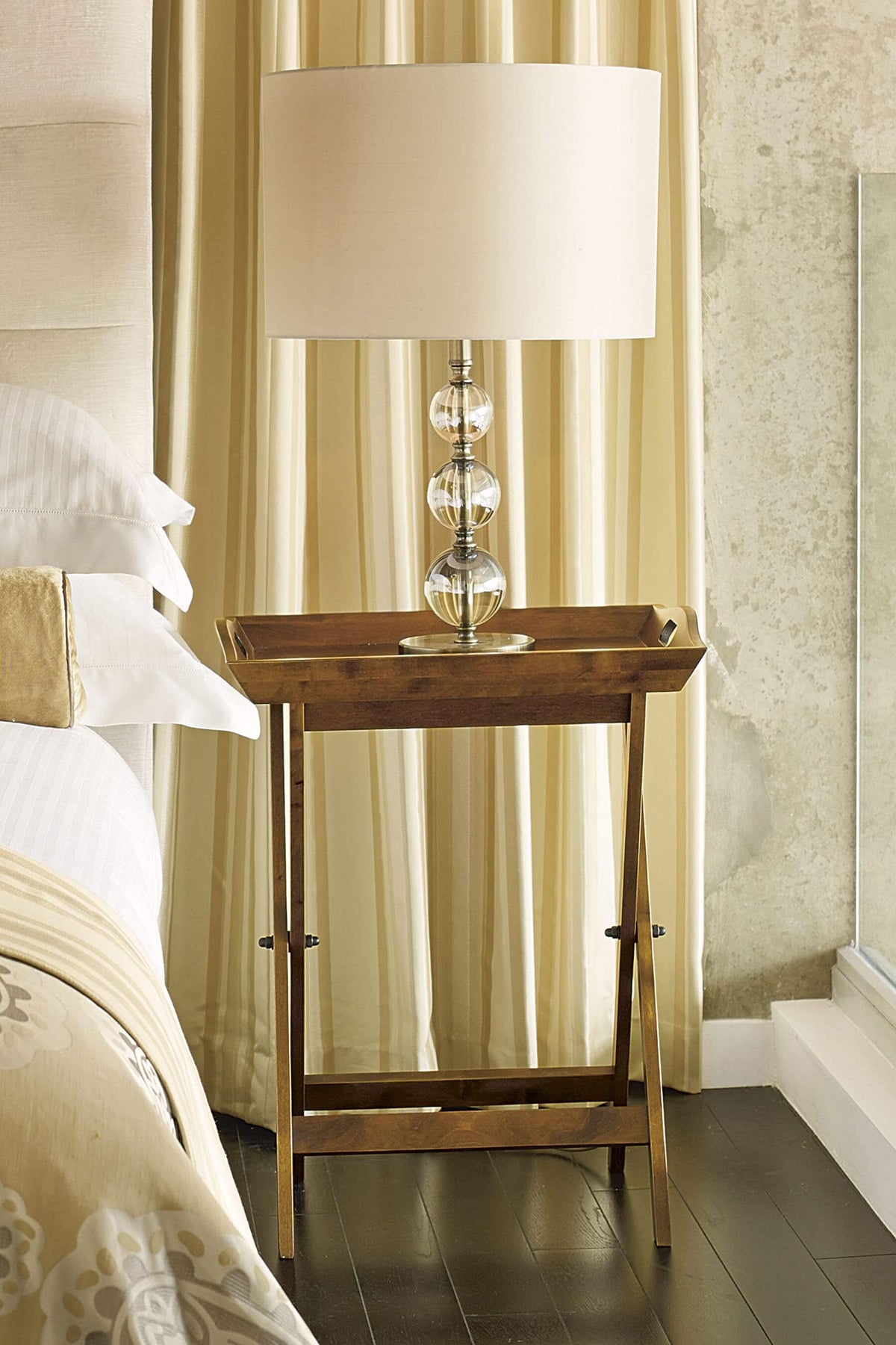 Garrat staliukas su padėklu