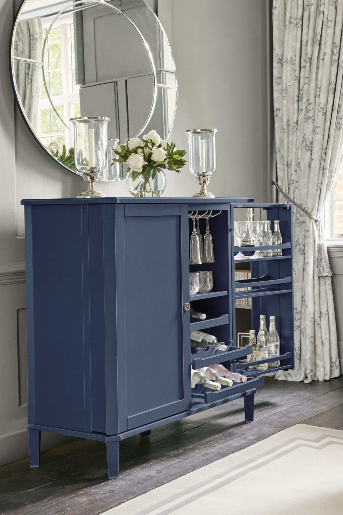 Henshaw Drinks Cabinet