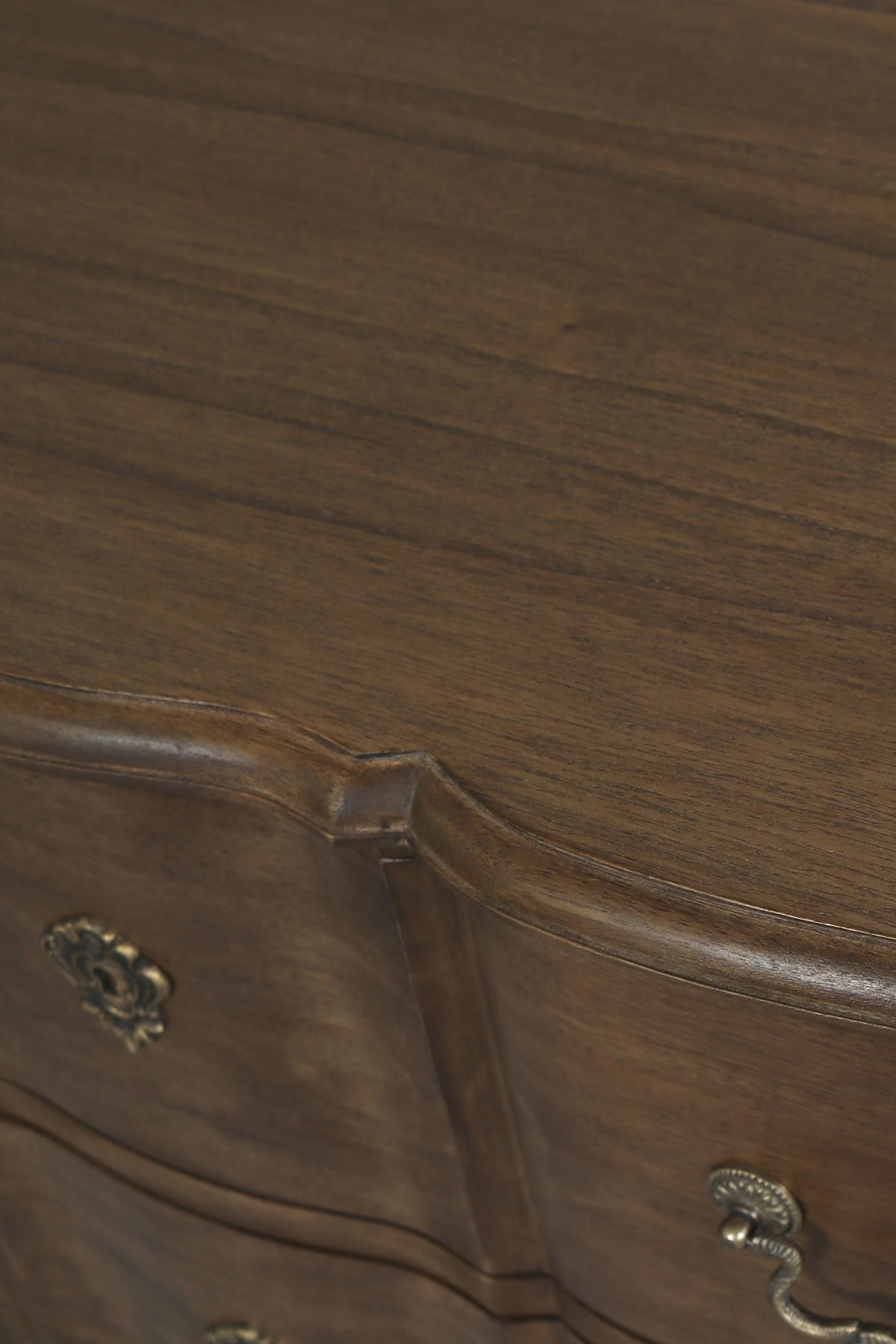 Montpellier komoda su 3 stalčiais (rudas)