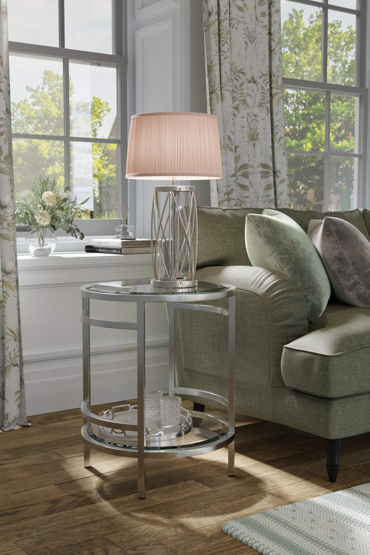 Pendine staliukas prie lovos ar sofos